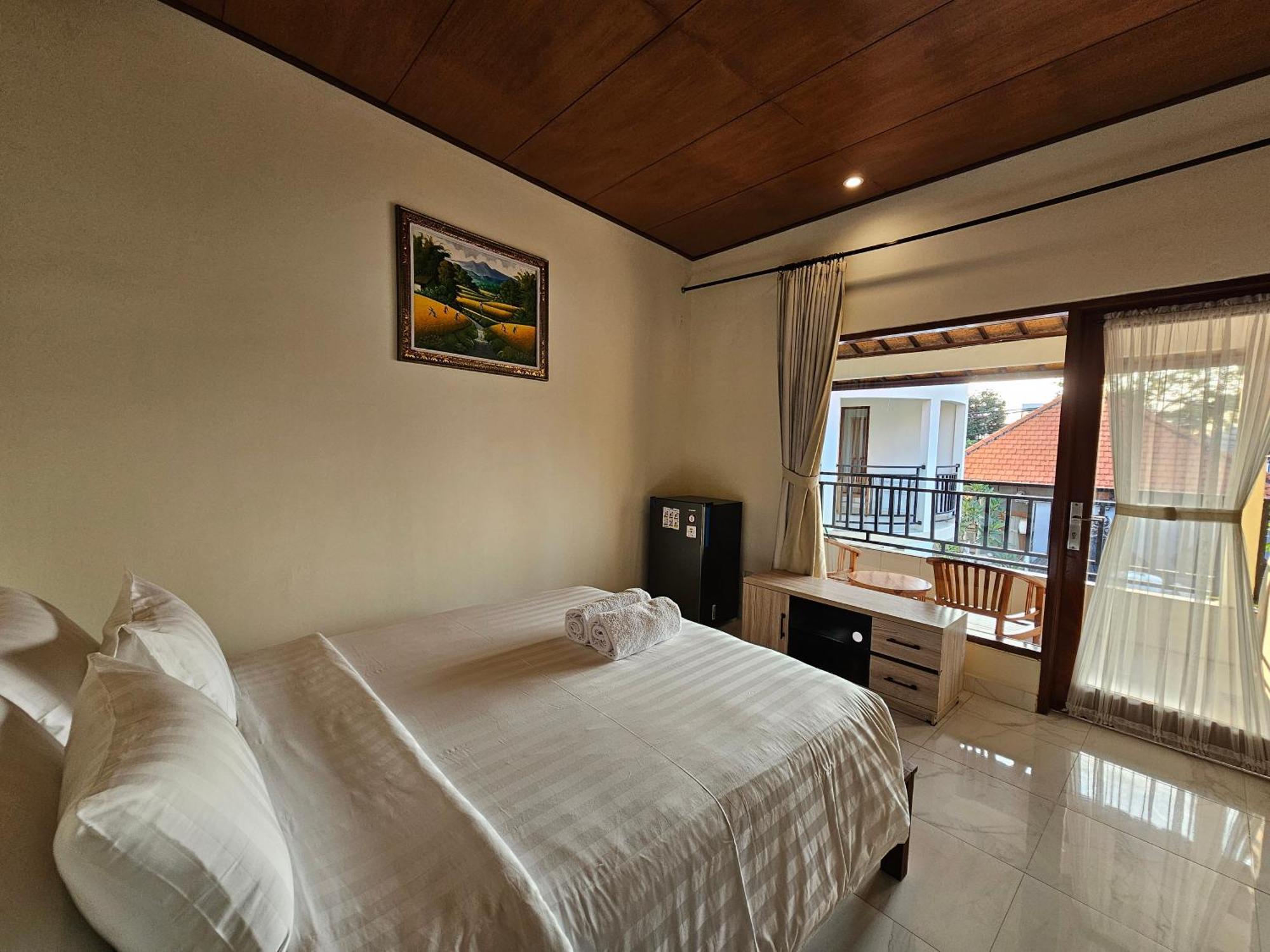 Tegalsari Guest House Canggu Exterior photo